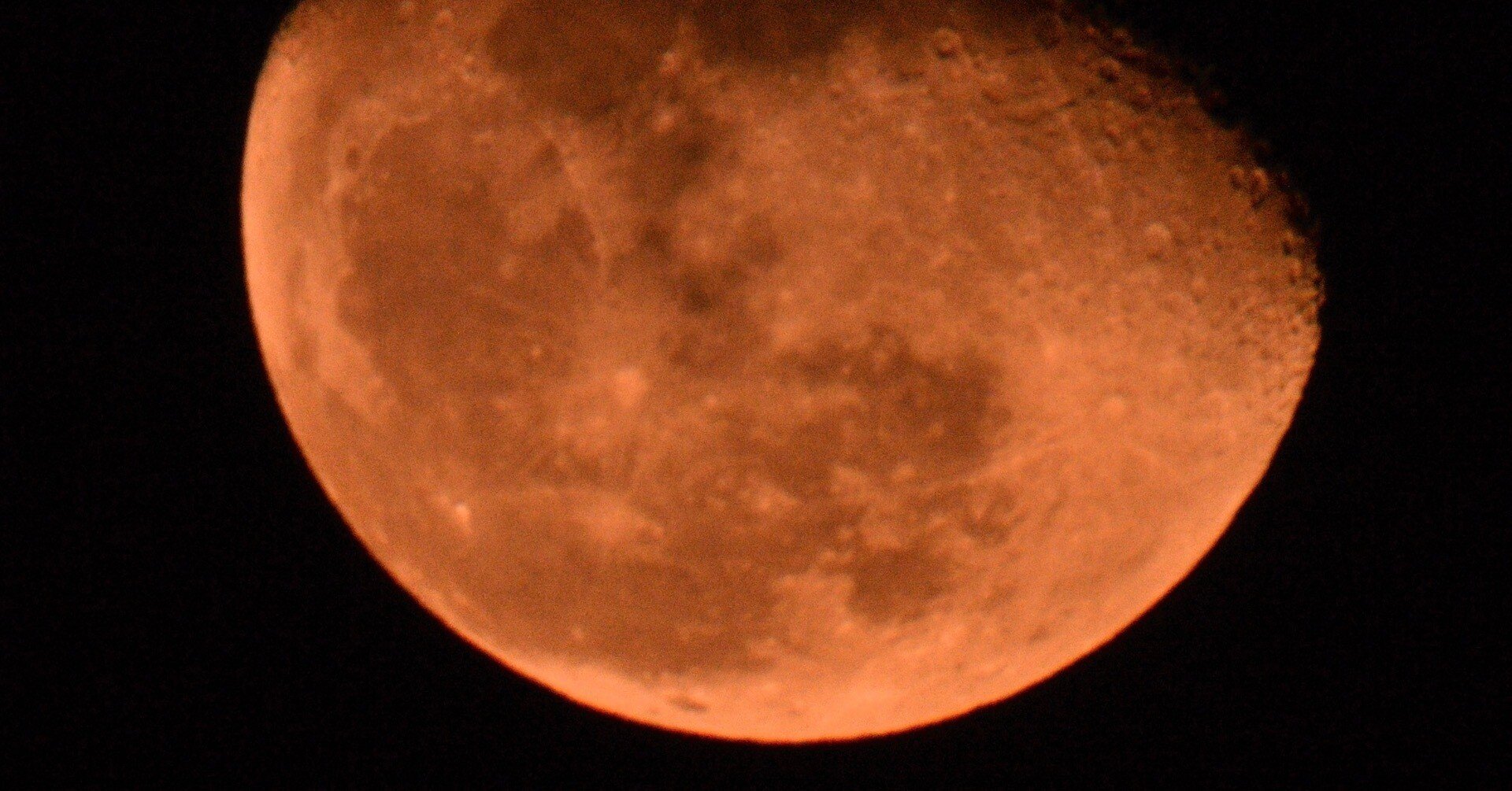 赤い月が見える時】｜jaguar