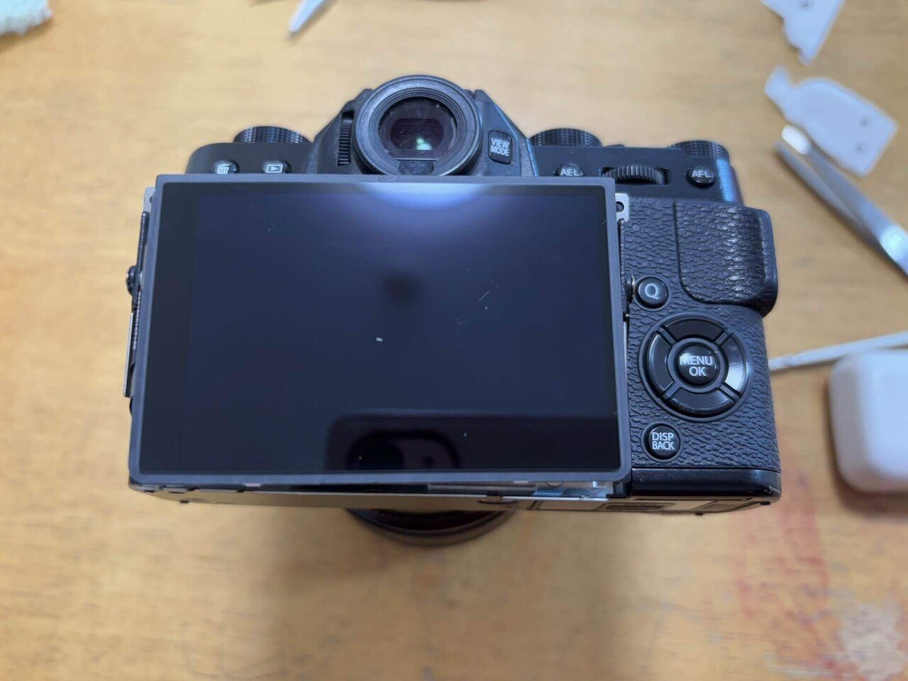 ミラーレス一眼カメラの液晶を自分で分解して直した話。｜mimo