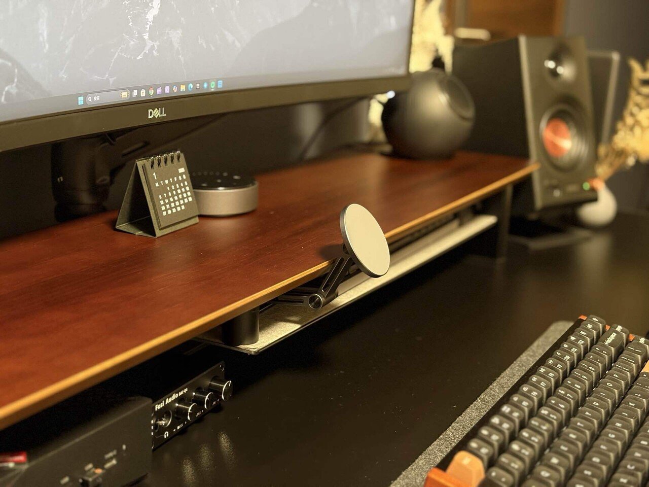 デスク環境が劇的進化！amesoba木製モニタースタンドを徹底レビュー