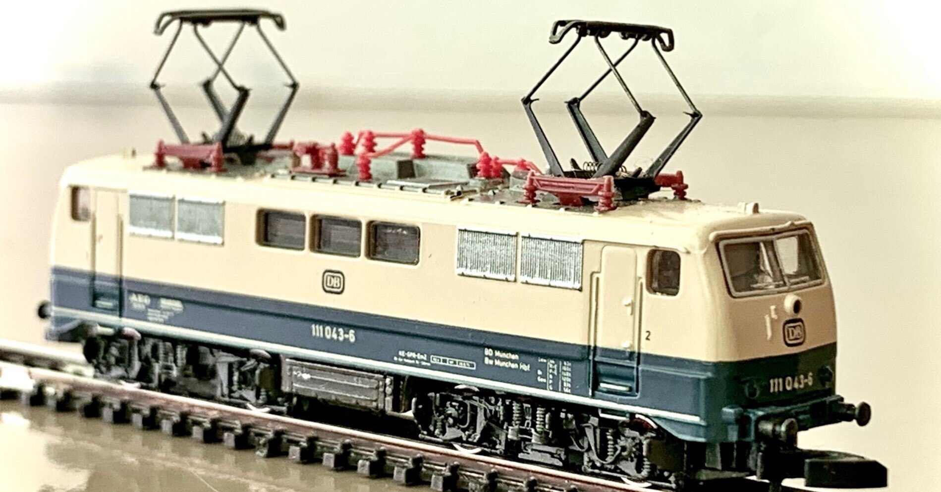 メルクリンミニクラブ Zゲージ DB BR103 電気機関車 8854 メルクリン