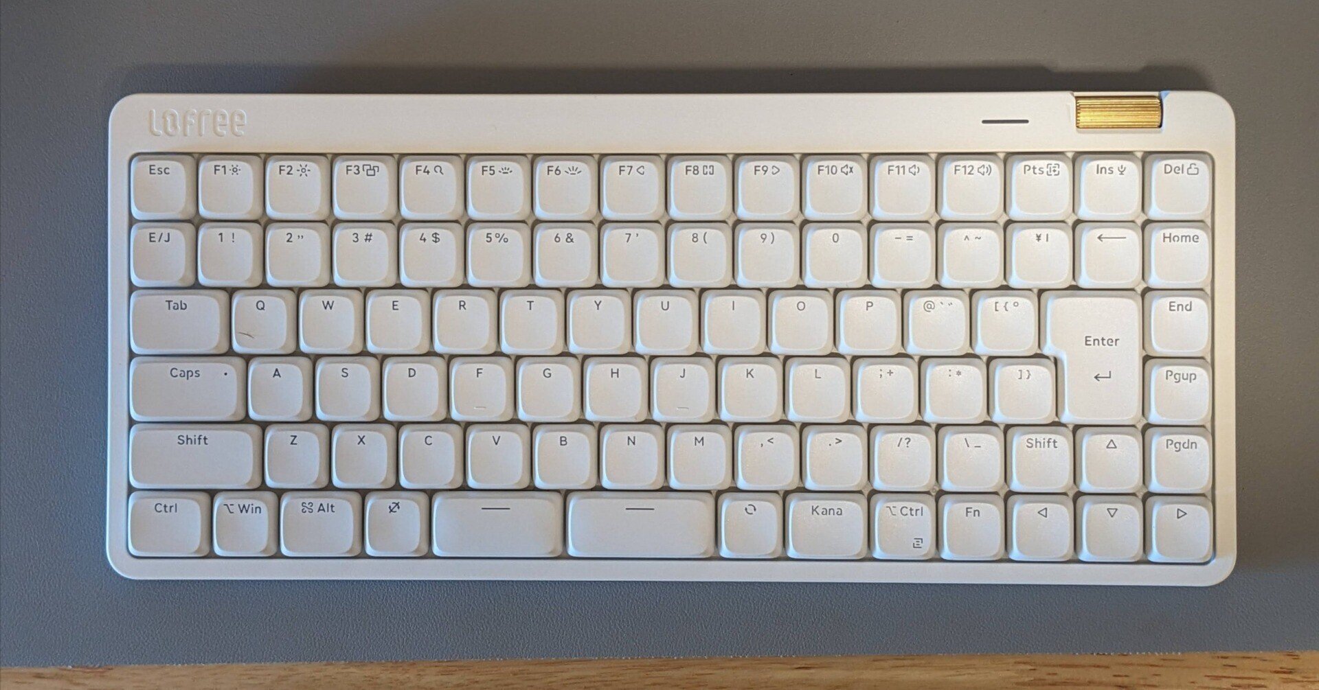 Lofree Flow lite JIS版を使ってみて、良いキーボードだと感じたが