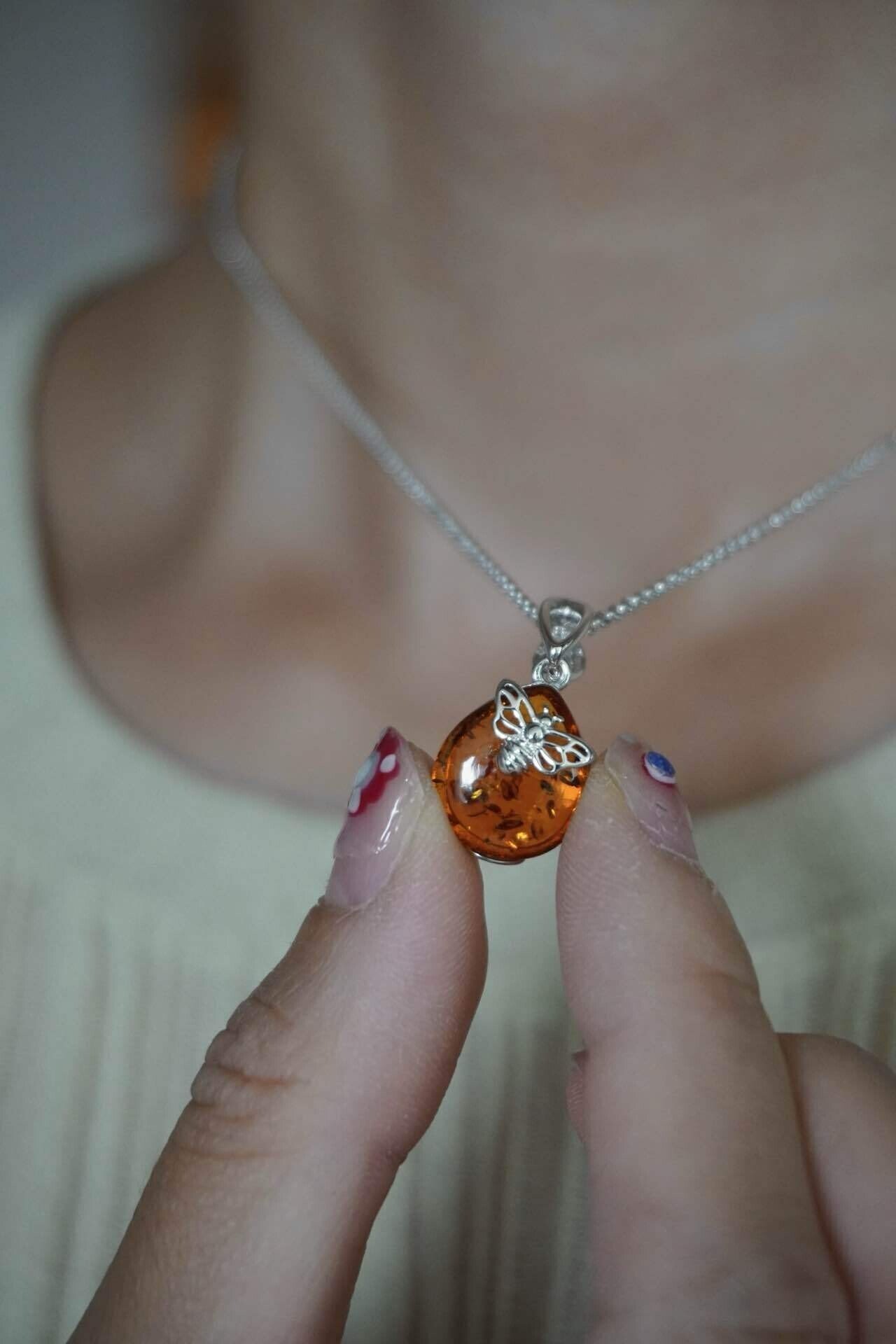 ✨ポーランド産の琥珀（アンバー）の魅力✨｜いちかくんママ