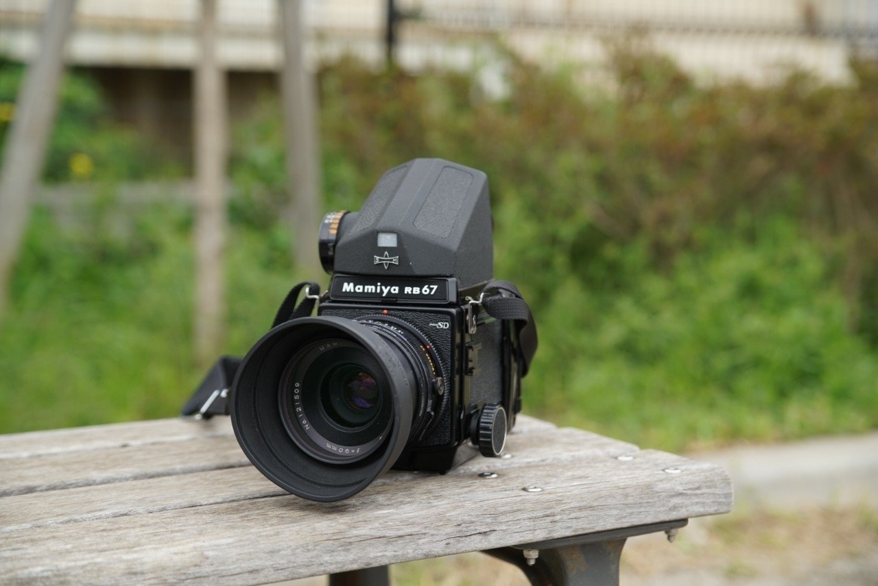 プロ用中判カメラ MAMIYA RB67｜かぺりと
