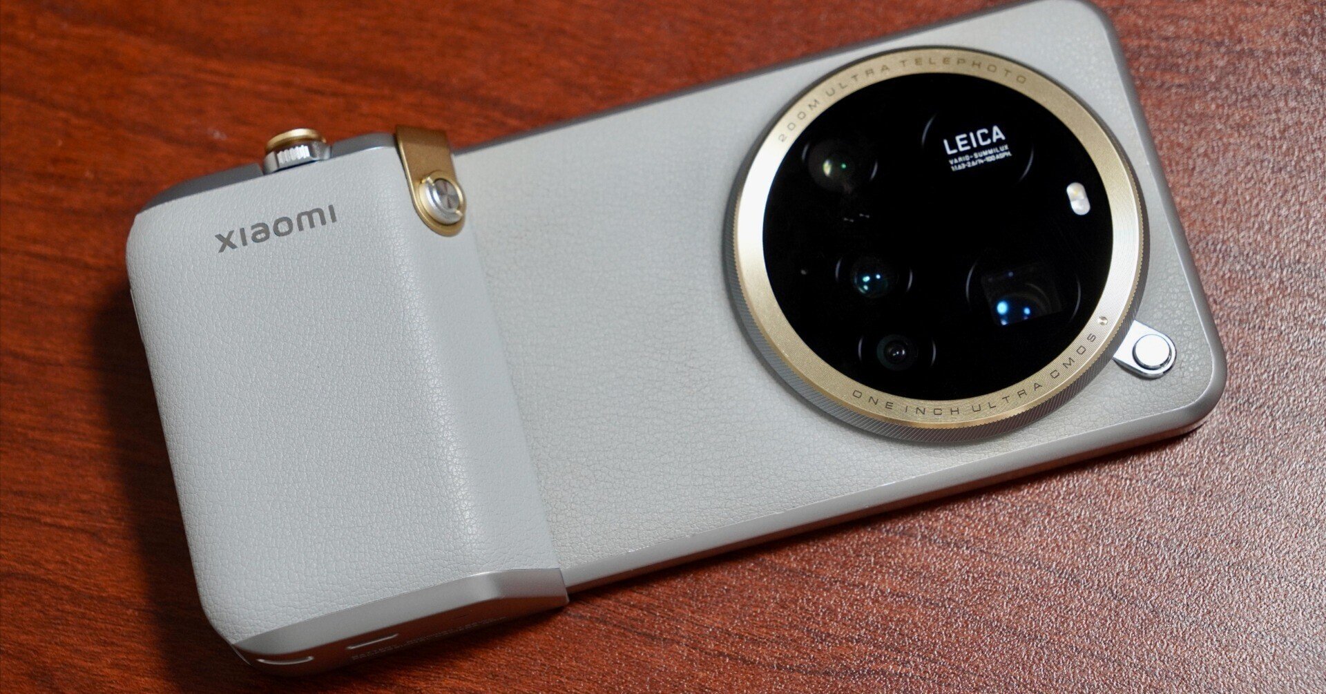 Xiaomi 15 Ultra、あえてPhotography Kitを使わない理由｜やほお