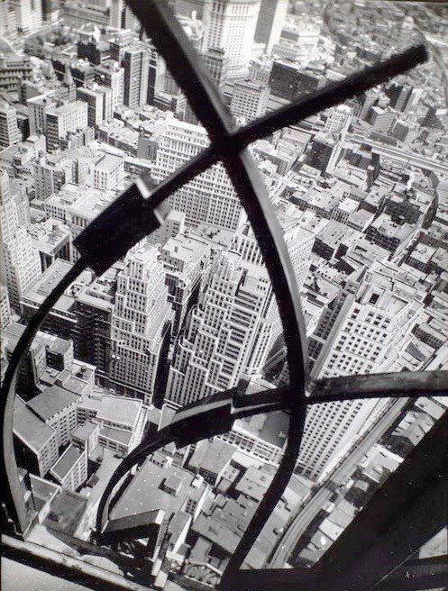 女性写真家Berenice Abbot-パリとニューヨークの文化的ハブ｜artoday