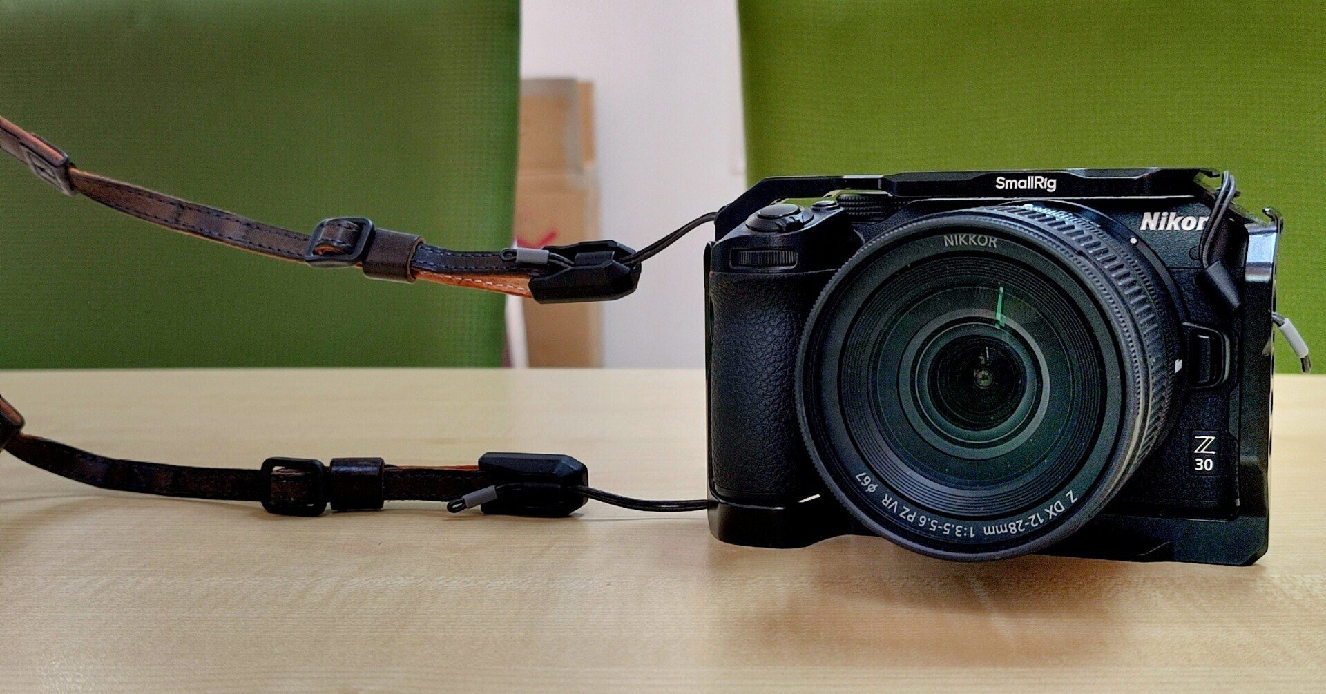 説明蘭必読。カメラ 今すぐ使えるかんたんmini Nikon ニコン Z 30 基本