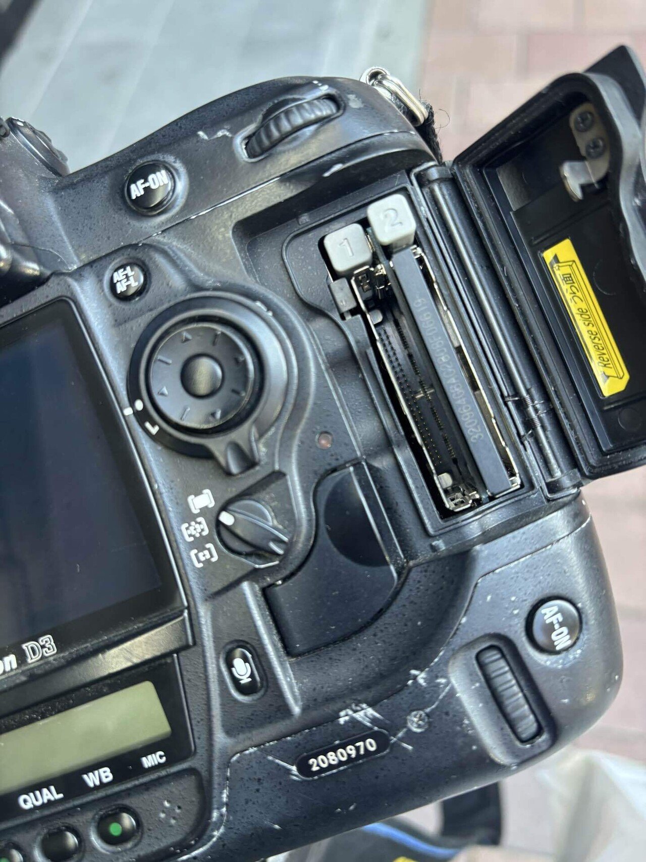 うちのNikon D3のシャッター回数は約150万回らしい。｜けいふ