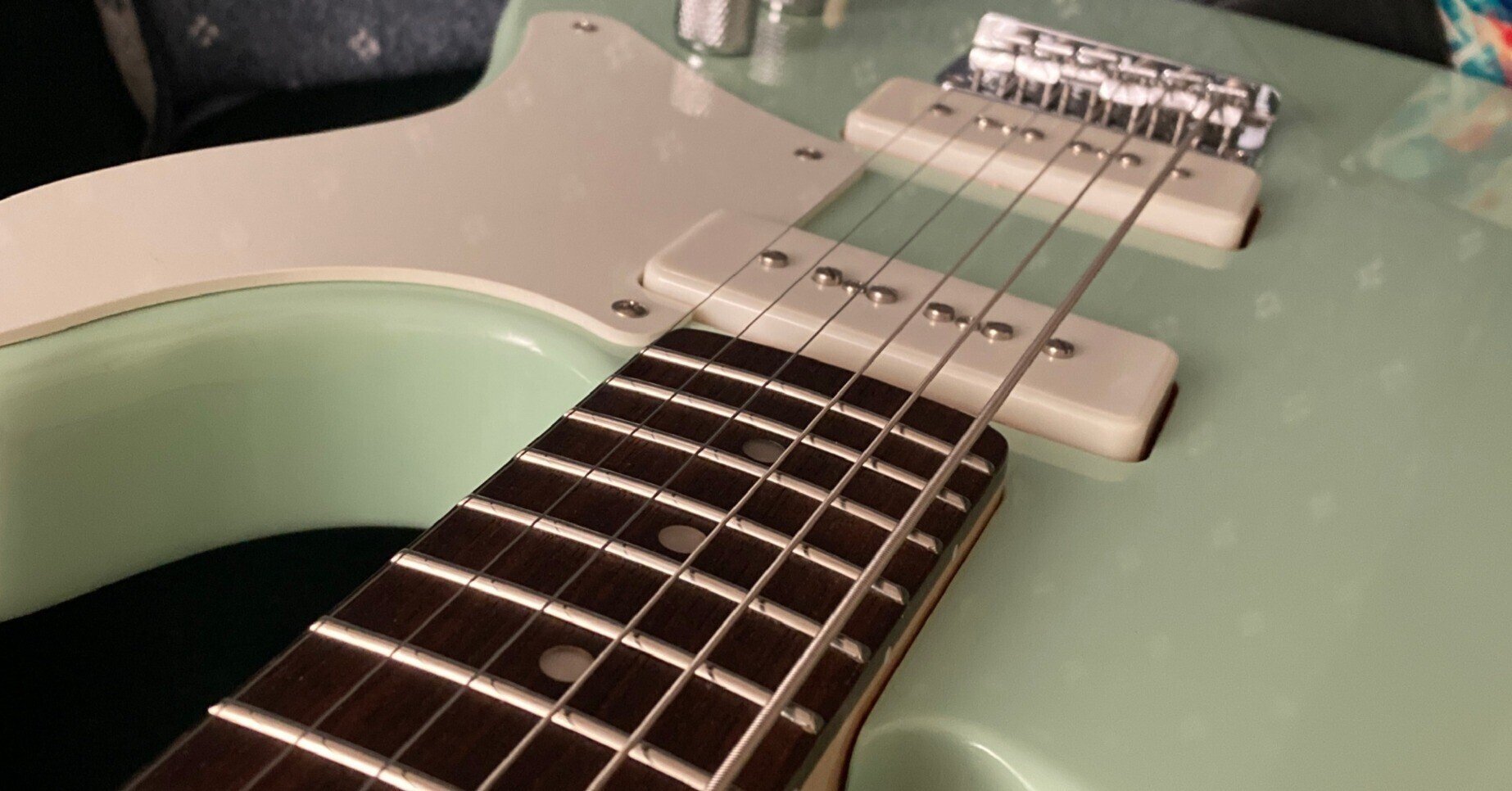 メタル専用のバリトンギターを買った話｜川端 景