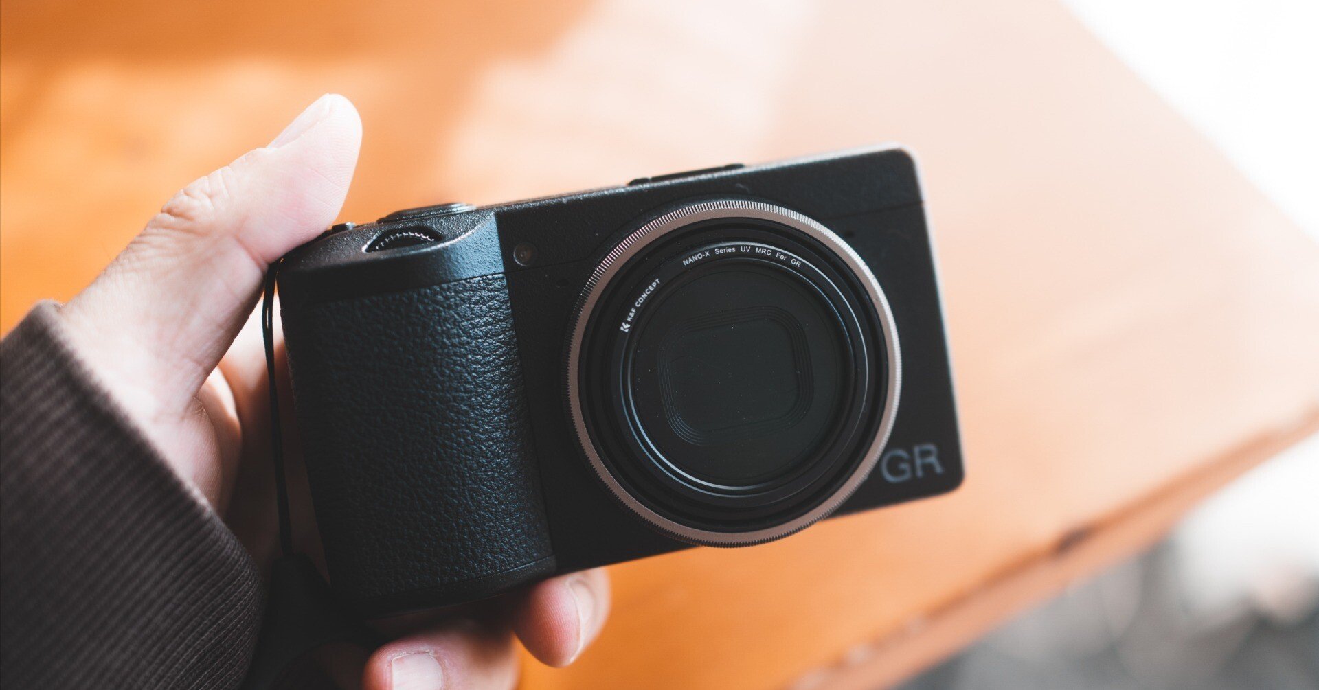 なぜRICOH GRはスマホ全盛期でも選ばれ続けるのか【考察】｜すぎっち