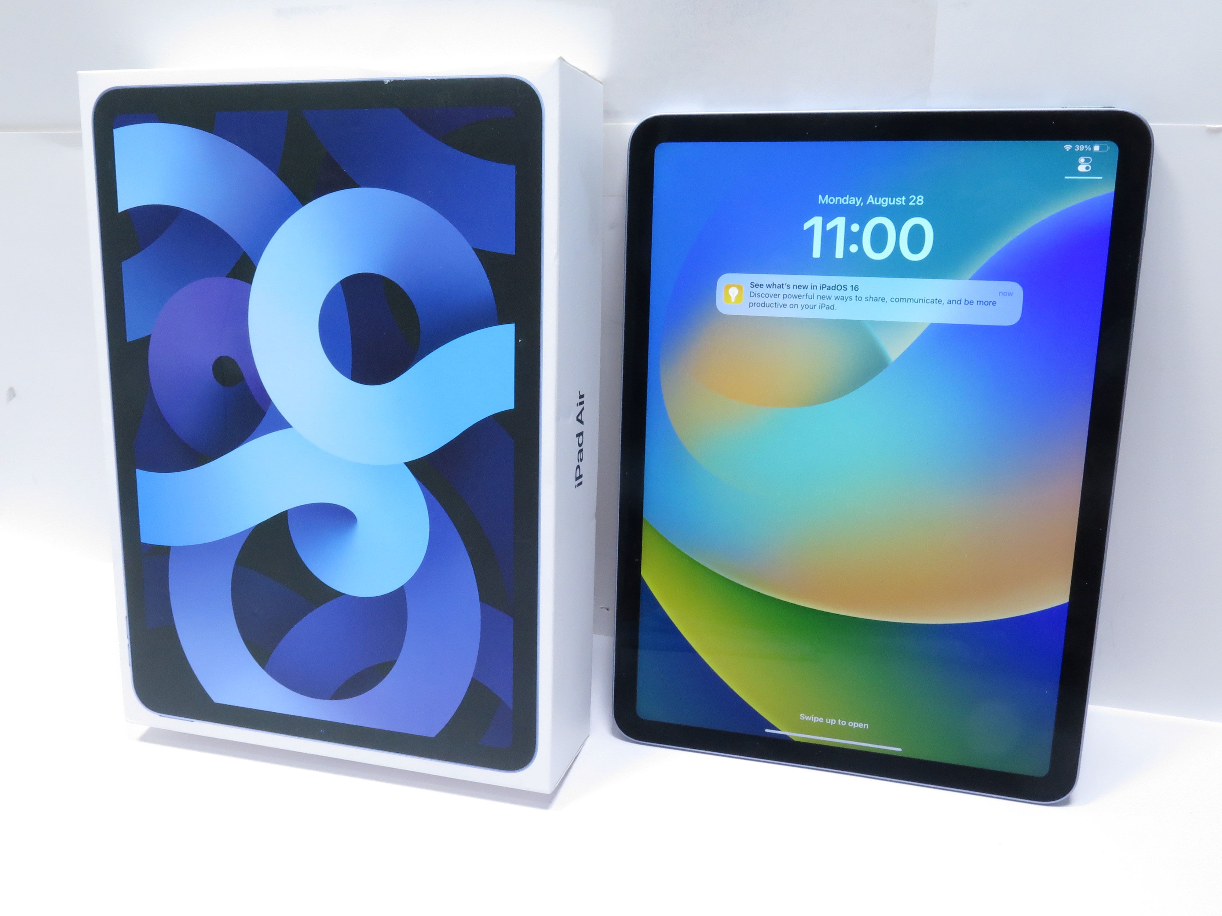 Apple MYFQ2LL/A iPad Air 4th Generation 64GB WiFi 10.9