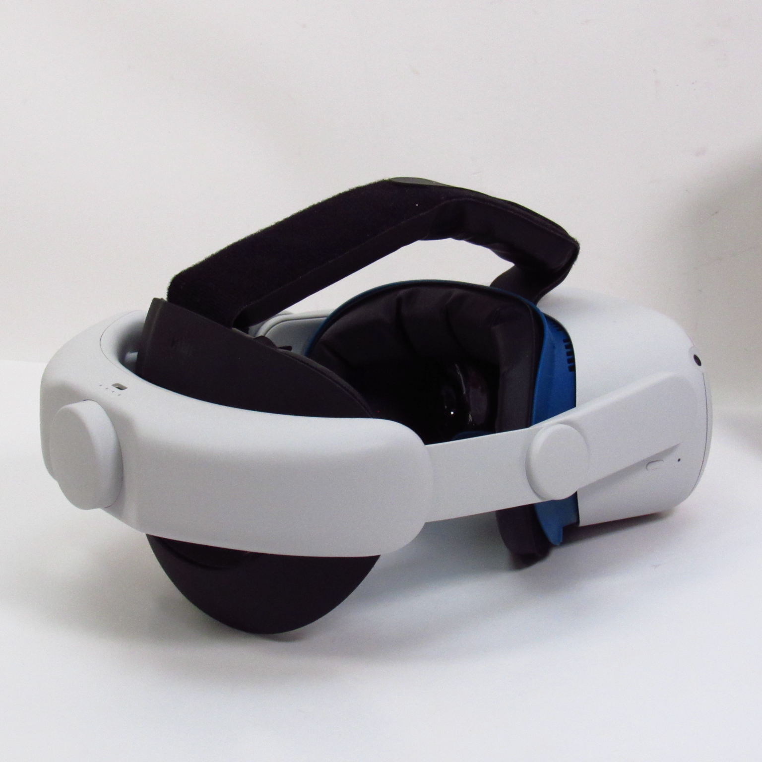 Meta Quest 2 KW49CM 128GB Standalone All-in-One Virtual Reality