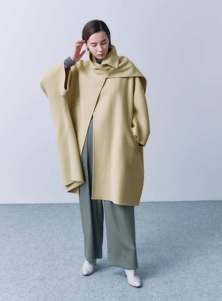 STUNNING LURE(スタニングルアー)の「ストールポンチョコート」 - PARTE