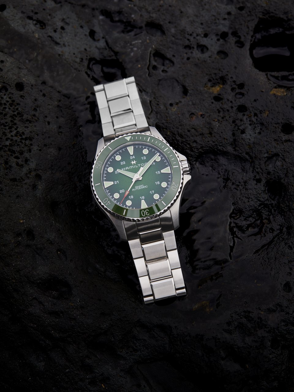 ハミルトン「カーキ ネイビー スキューバ」がシーグリーンのカラー
