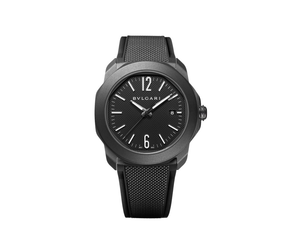 ブルガリ「オクト ローマ」新作～ブラックが魅せる威厳「オクト ローマ