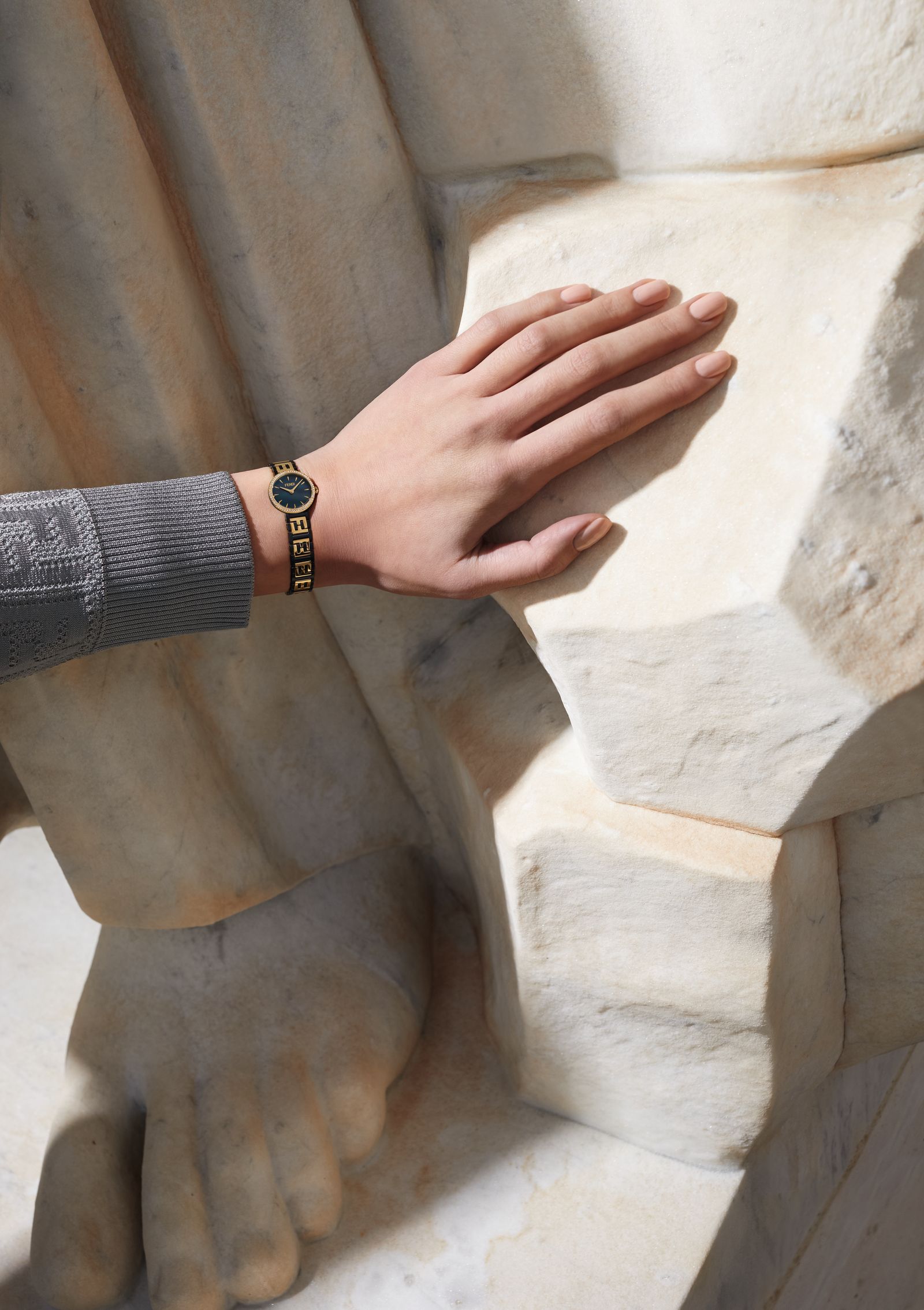 5 Timepieces for an Undefinable Era | Vogue