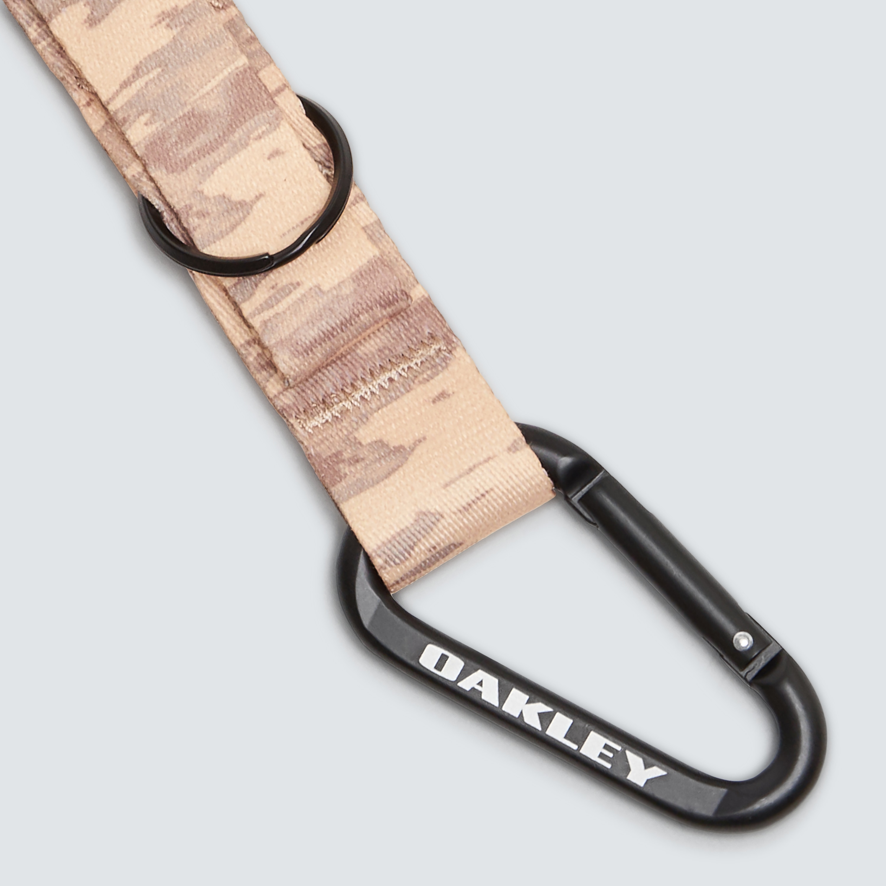 Oakley Wanderlust Keychain - Brush Tiger Camo Desert | Oakley® CA