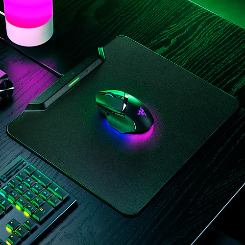 Advanced Customizable Wireless RGB Gaming Mouse - Razer Basilisk