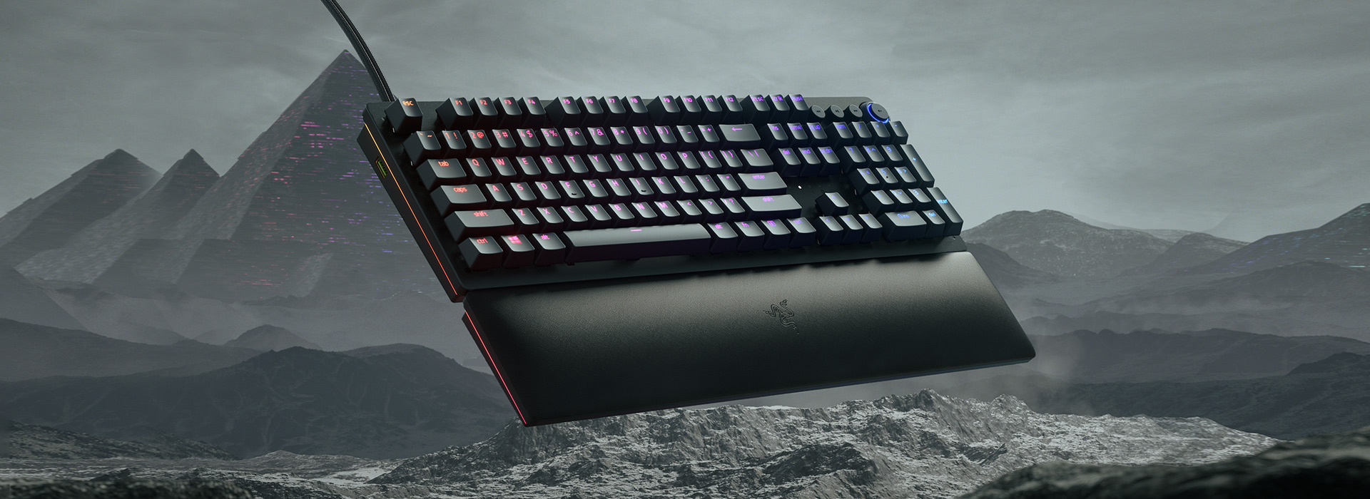 アナログオプティカルゲーミングキーボード、Razer Huntsman V2 Analog