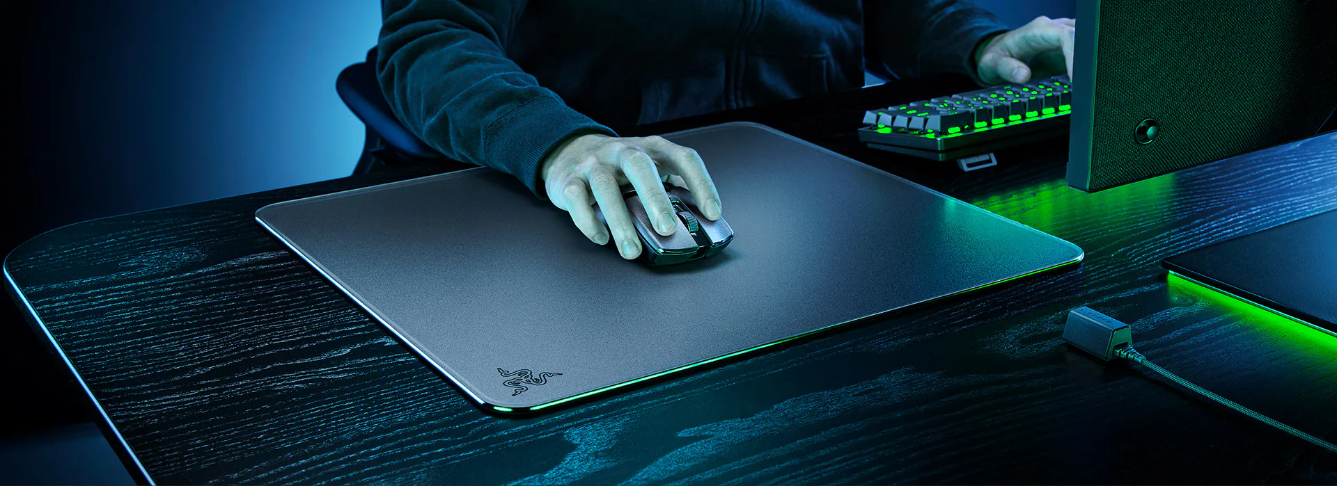 Tempered Glass Mouse Mat - Razer Atlas | Razer United States