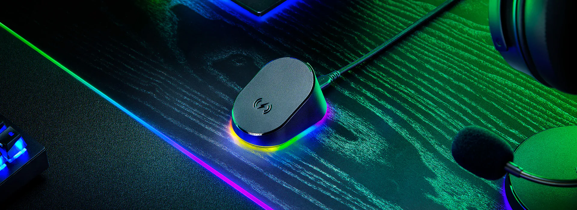 Wireless Mouse Charging Dock with 8K Hz Polling Rate - Razer Mouse