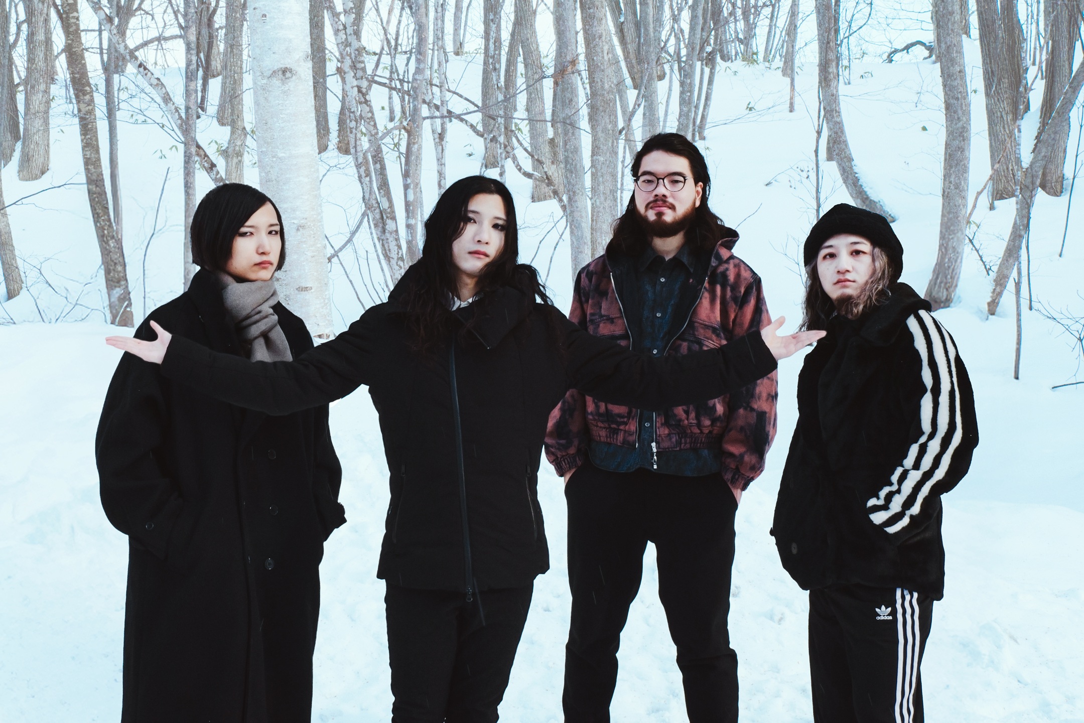 BIOGRAPHY | 明日の叙景-ASUNOJOKEI- OFFICIAL SITE