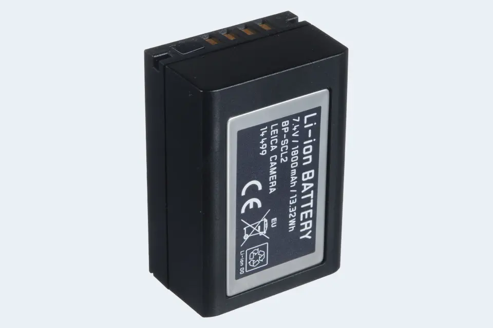 Leica M Typ 262 battery: what are the options?