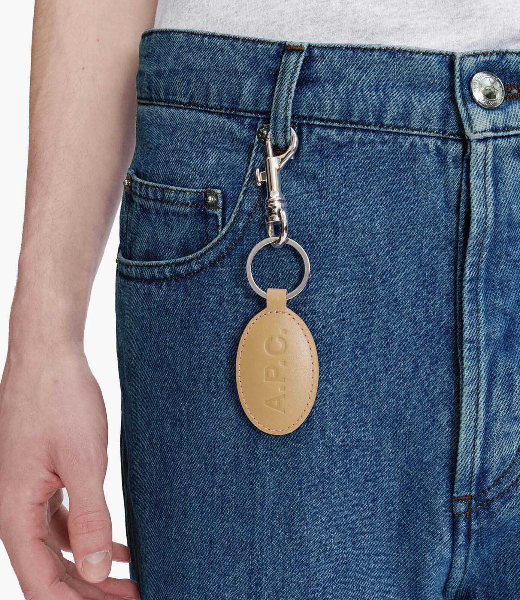 Osaka キーリング｜レザーグッズ｜A.P.C. | アーペーセー日本公式