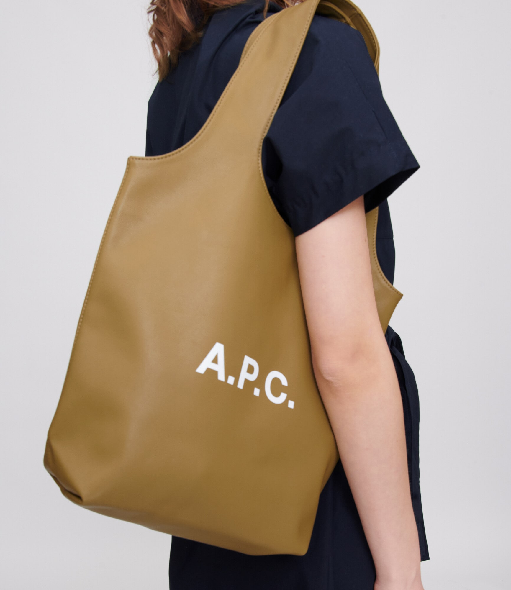 A.P.C. | トートバッグの商品一覧 | A.P.C. | アーペーセー日本公式
