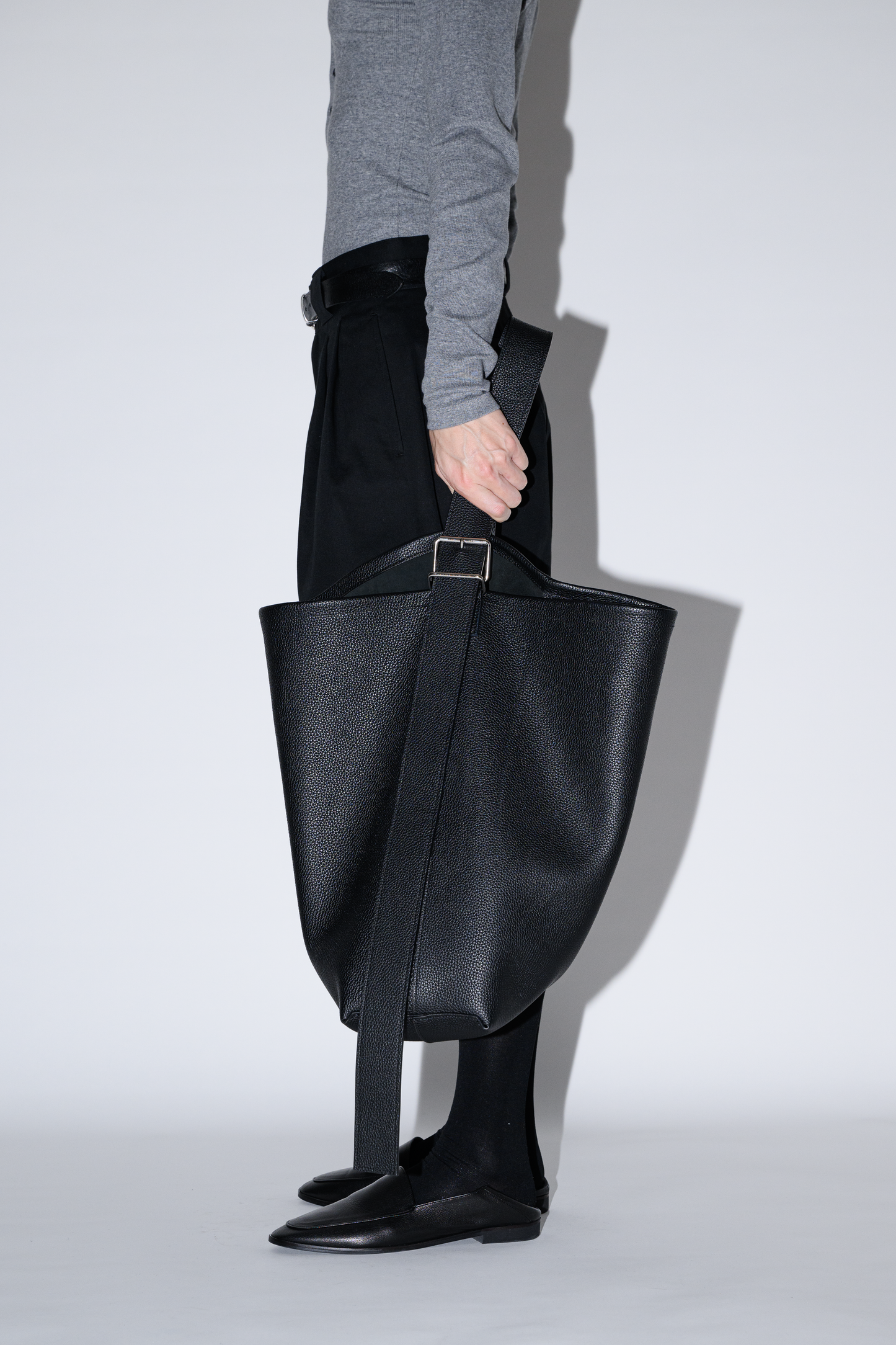 Jude Tote – Apartment Three