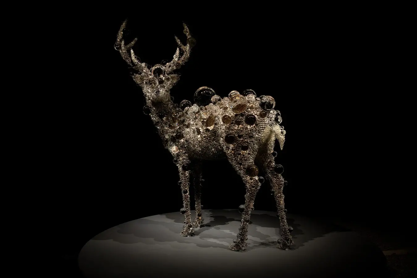 PixCell-Deer#60 by 名和 晃平 | 現代アートの販売・通販 | ArtSticker