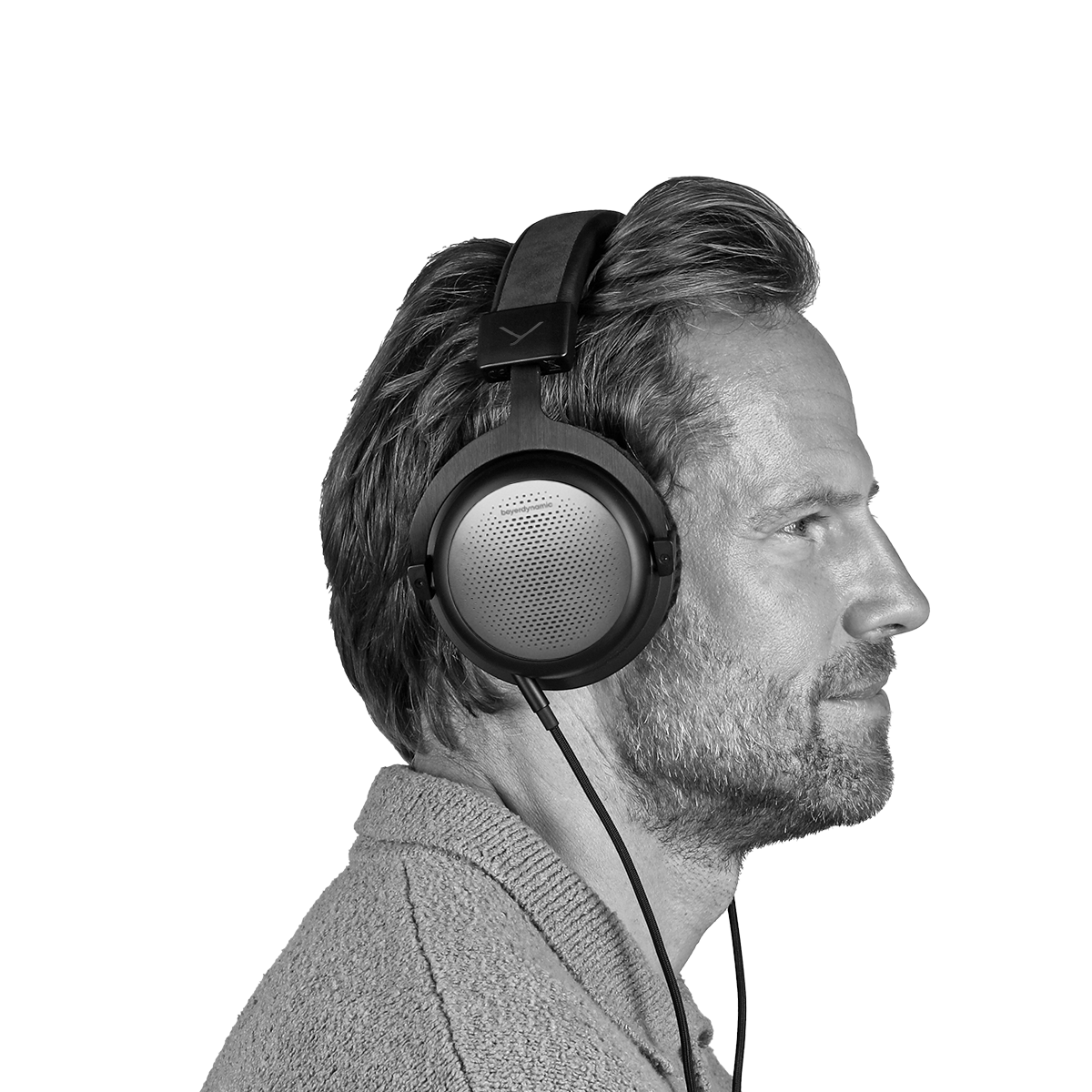 The high-end headphones T1 for top sound quality | beyerdynamic