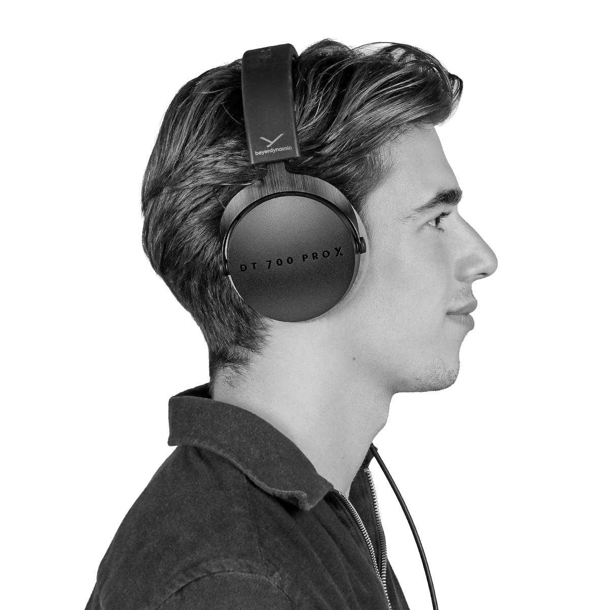 DT 700 PRO X: Studio headphones for recording | beyerdynamic