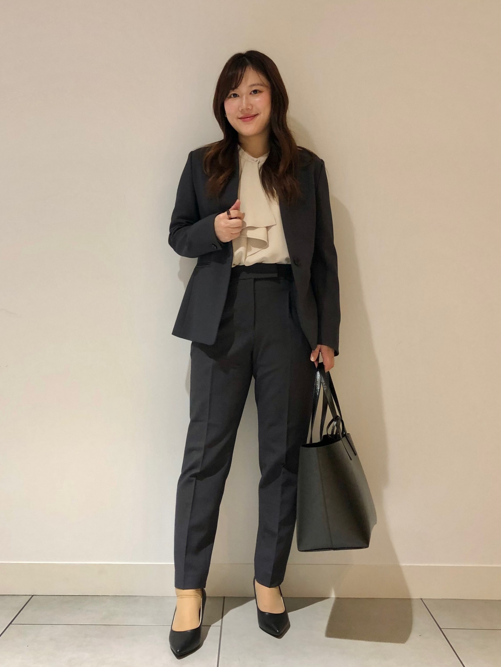 ウォームリザーブカラーレスジャケット、テーパードパンツ（ウォーム