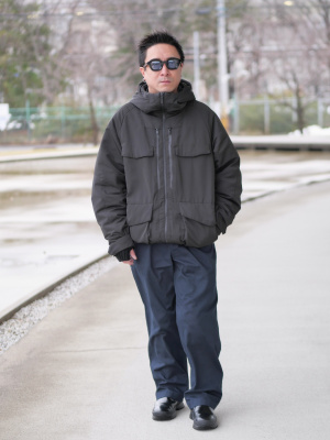 ユニクロ公式 | ハイブリッドダウンオーバーサイズパーカ