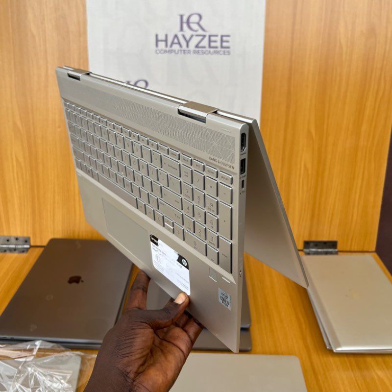 HP Envy X360 Convertible 15m-dr1xxx | Intel Core i7 (8CPUs) | 12GB