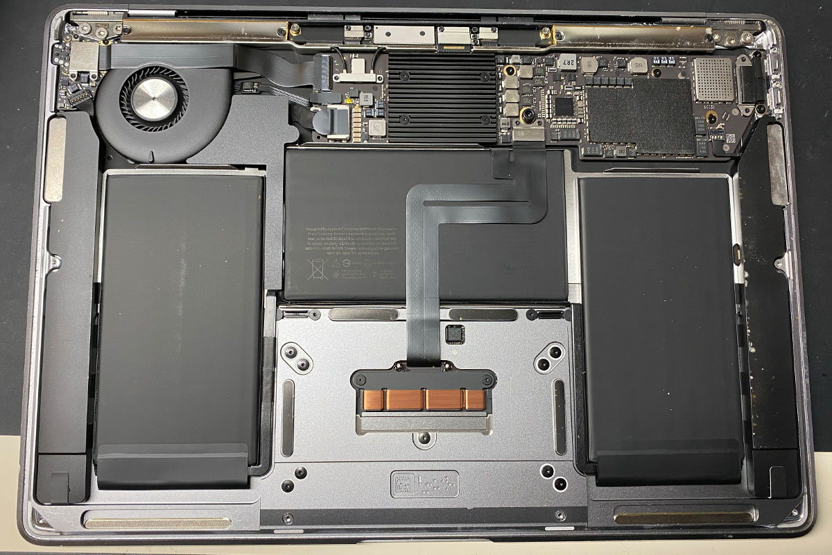 MacBook Air 2018 13inch バッテリー スピーカー交換修理 | APPLEMAC