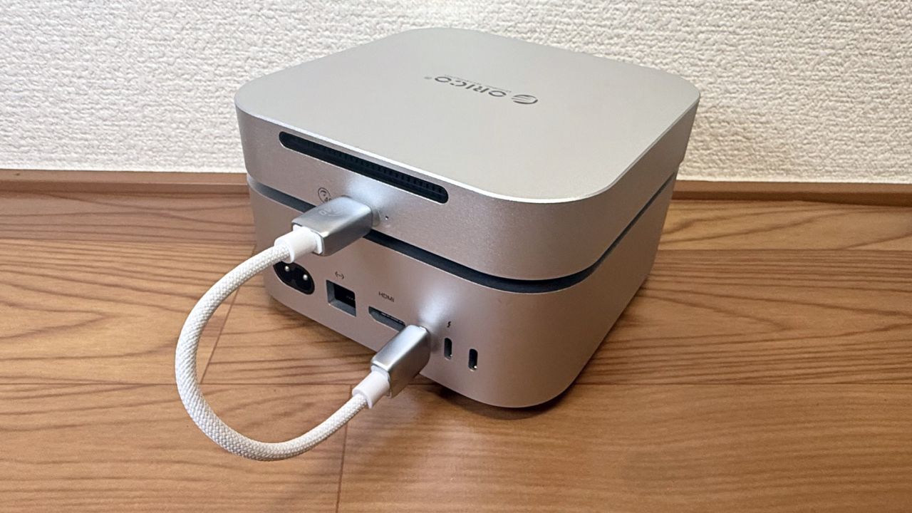 Mac mini (2024)のデザインにマッチするUSB4対応の外付けSSD「ORICO