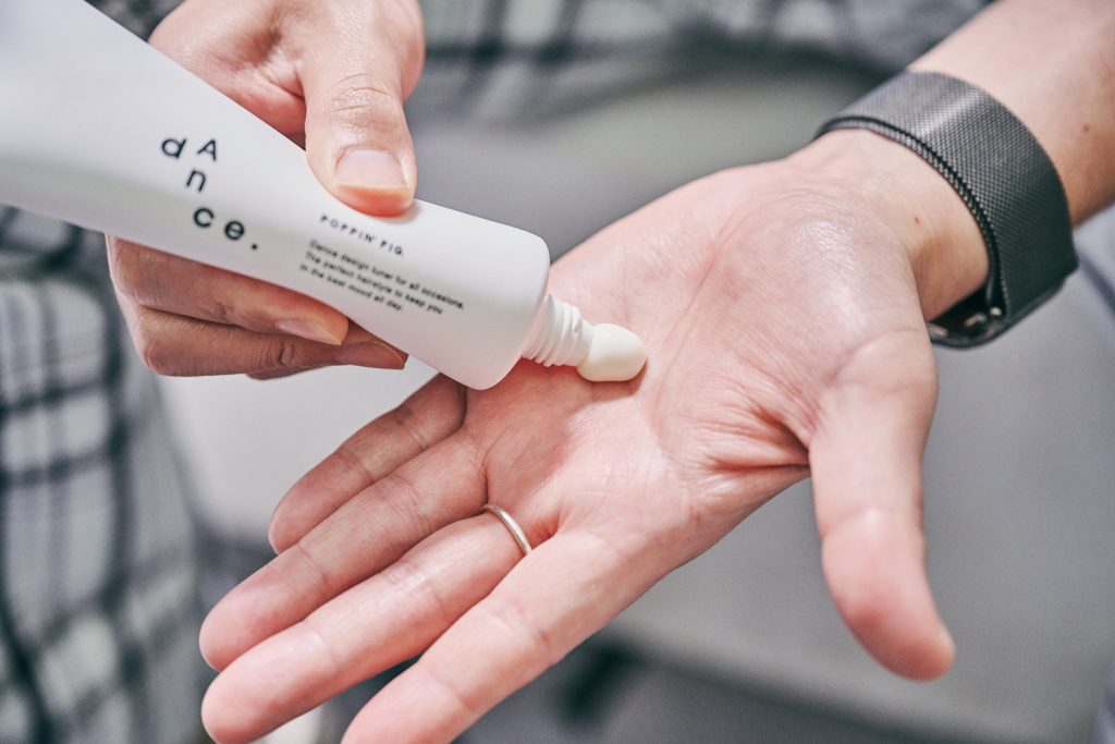 dAnce.新製品「ポッピンフィグ」の艶感と軽やかな表現を生かす