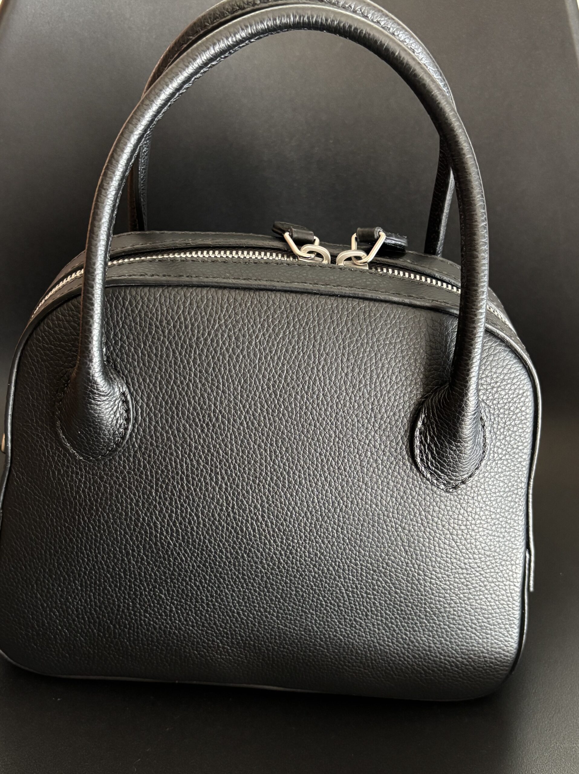 50代のバッグ選び】メゾンカナウのラウンドボストンを数ヶ月使って