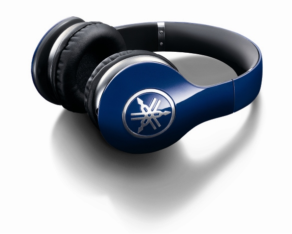 高音質と優れた携帯性を両立する 外出先でも良い音が味わえる密閉型