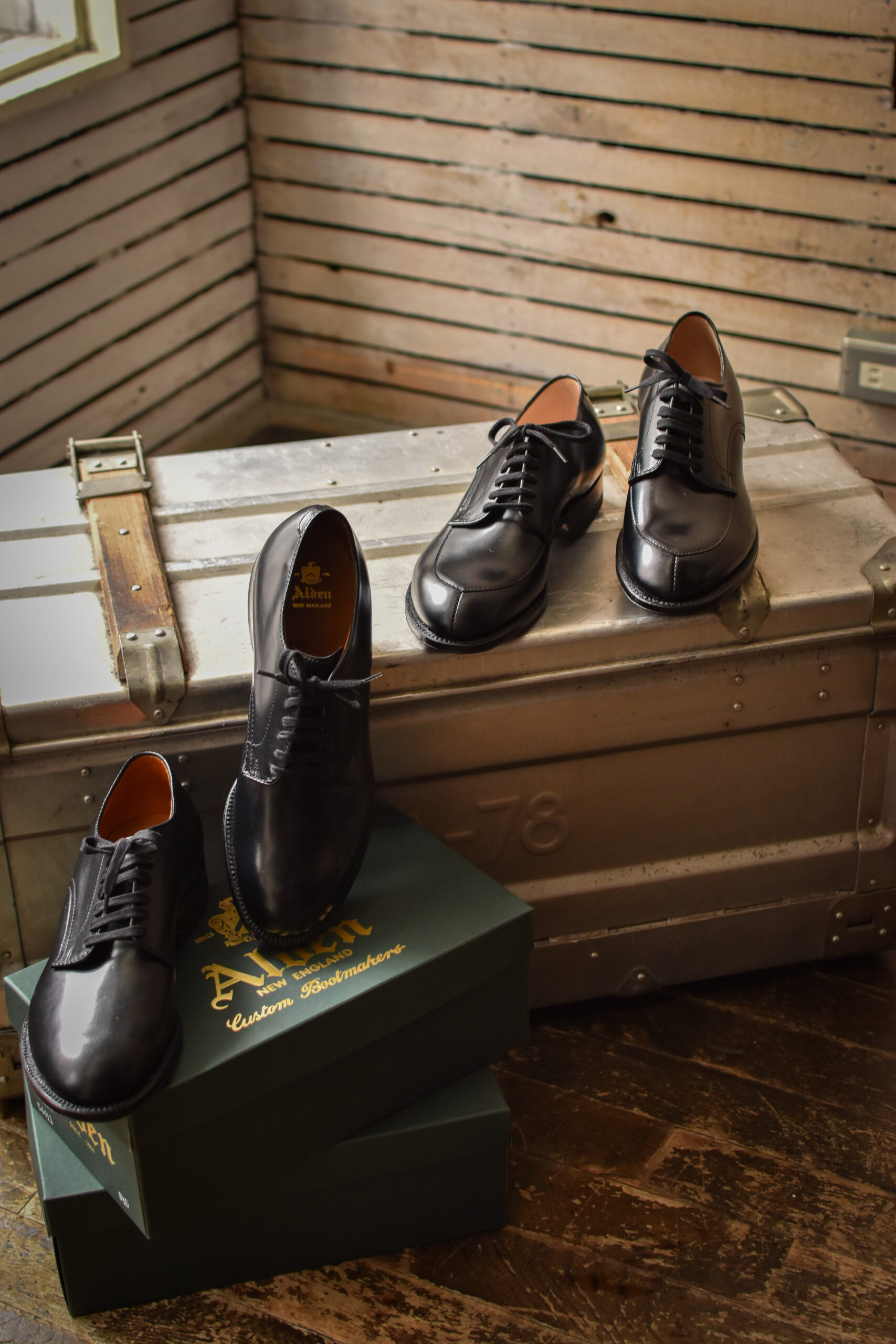 Alden V-TIP , Plain Toe by Water-Lock Leather Sole | ARCH アーチ