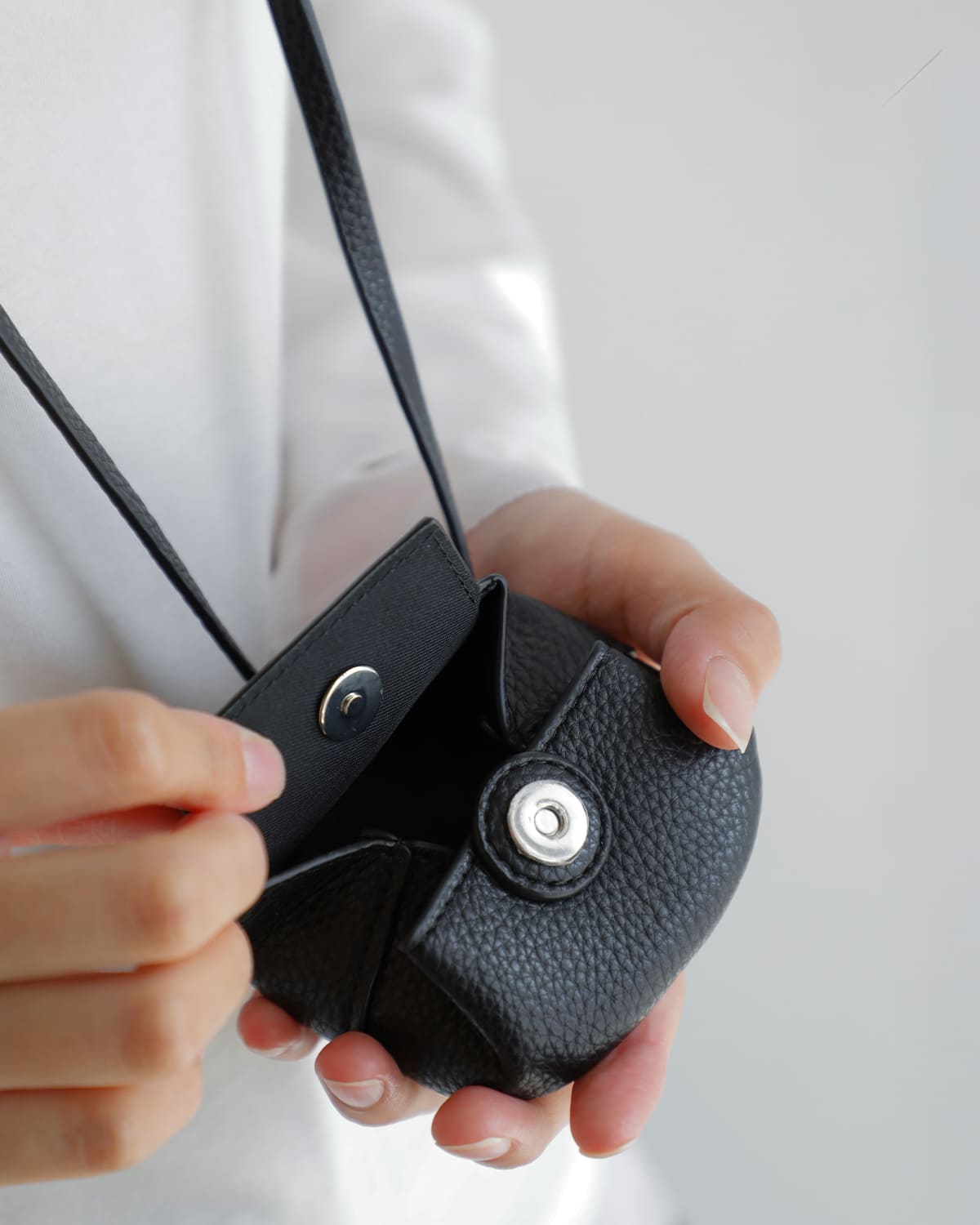 anuke アンヌーク エコレザー ウエスト ミニ ポーチ “Ecoleather Waist