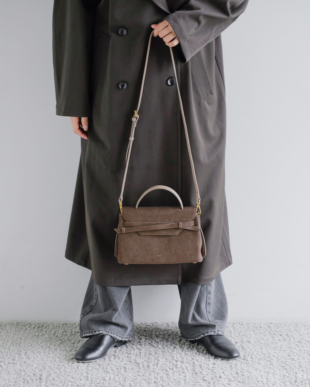 TOV トーヴ ウルトラスエード レザー クロスリボン 2way ショルダー