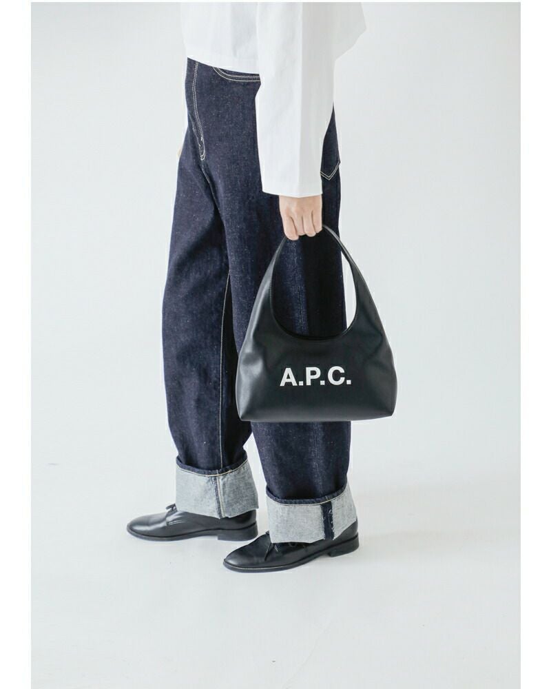 A.P.C. アー ペー セー ニノン ベビー ショルダーバッグ “BABY NINON