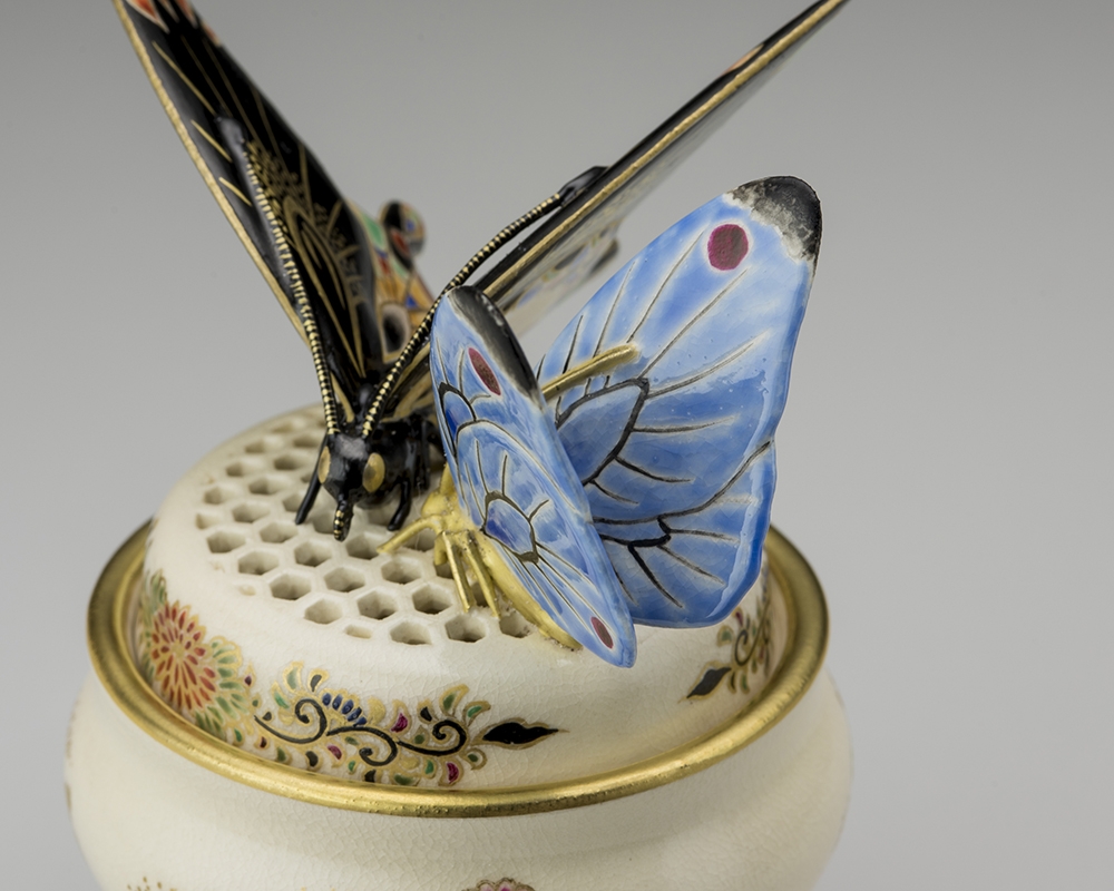 中古品】沈壽官 瓢茶入 瓢箪から駒（合わせ箱）USED〈税込•送料込〉午