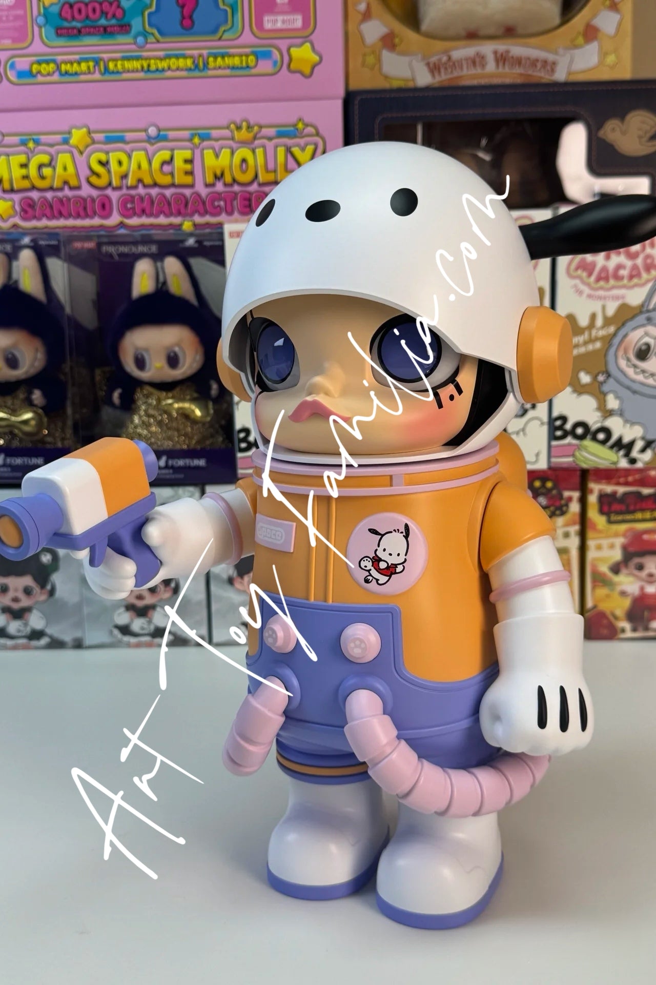 400% MEGA Space Molly 400% Sanrio Characters Series | POP MART