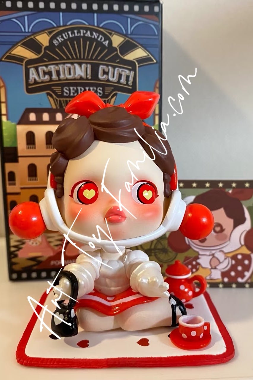 Skullpanda Action Cut Series | POP MART – Art Toy Familia
