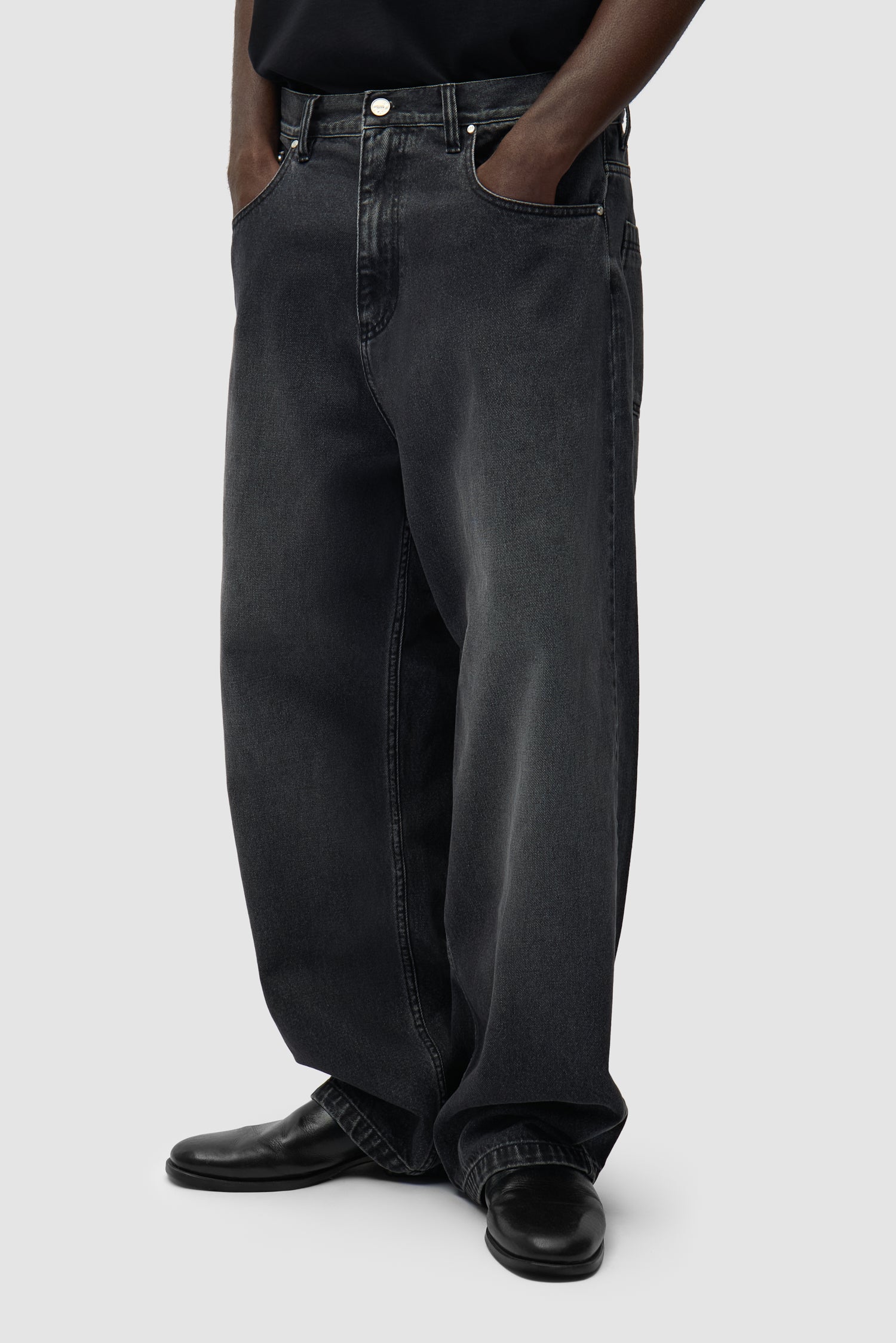 Fade Wash Baggy Pants - Black – Arte Antwerp
