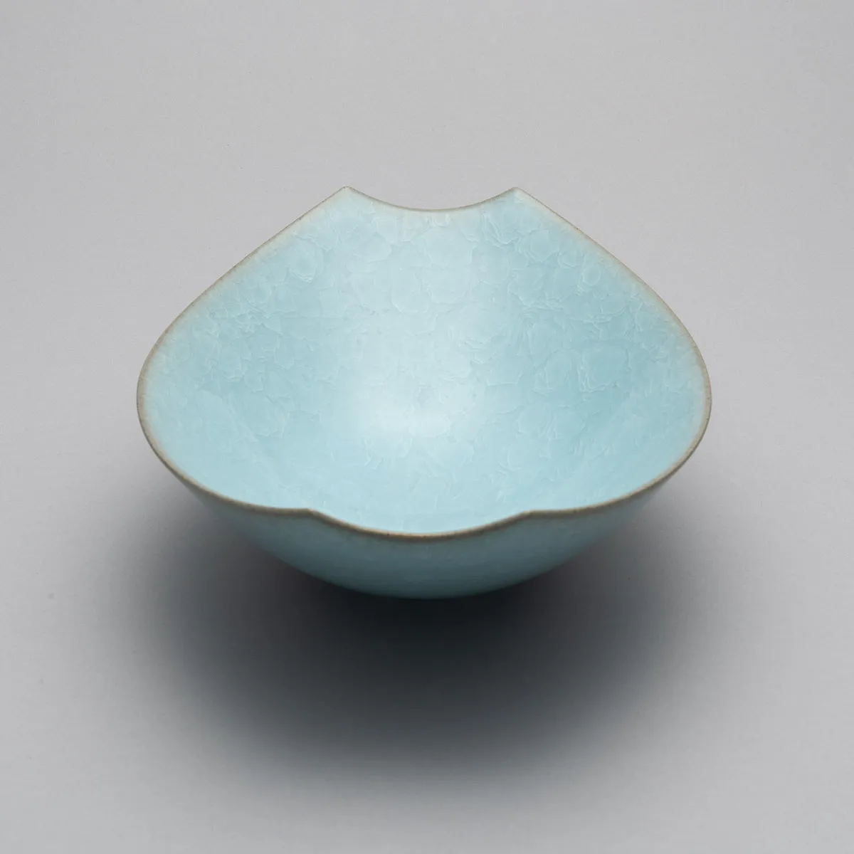 青瓷 氷裂文鉢 | ARTerrace