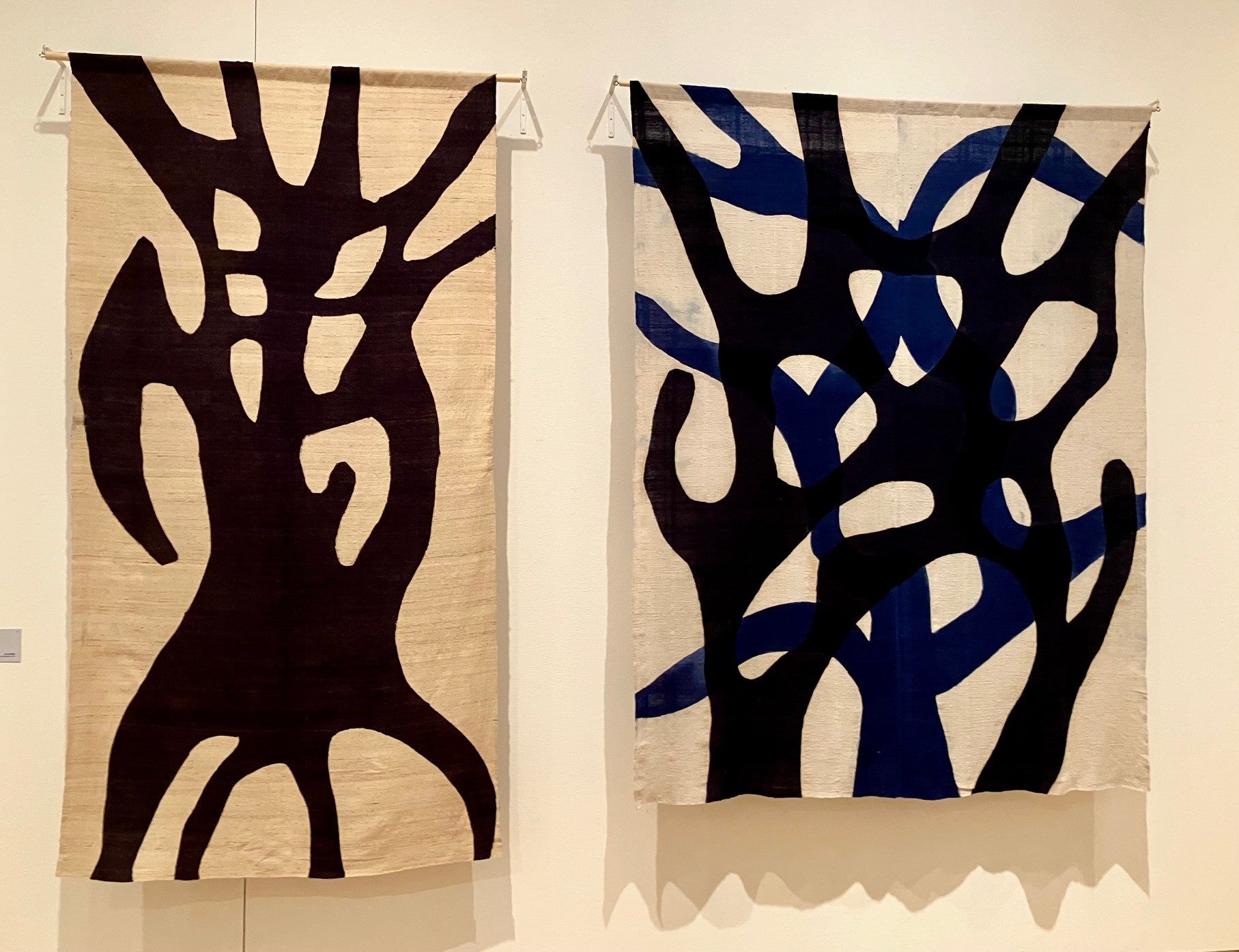 開幕】75年の幅広い創作活動を回顧「柚木沙弥郎 永遠のいま」岩手県立